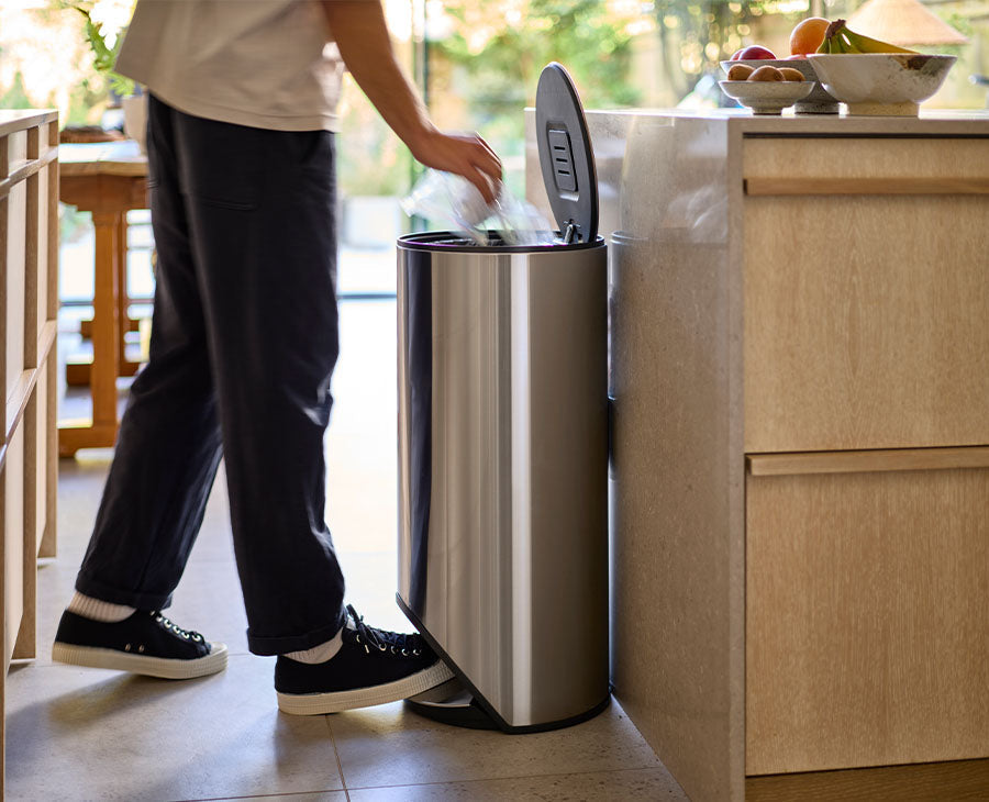Arc™ 30L Easy-push Stainless-steel Pedal Trash Can