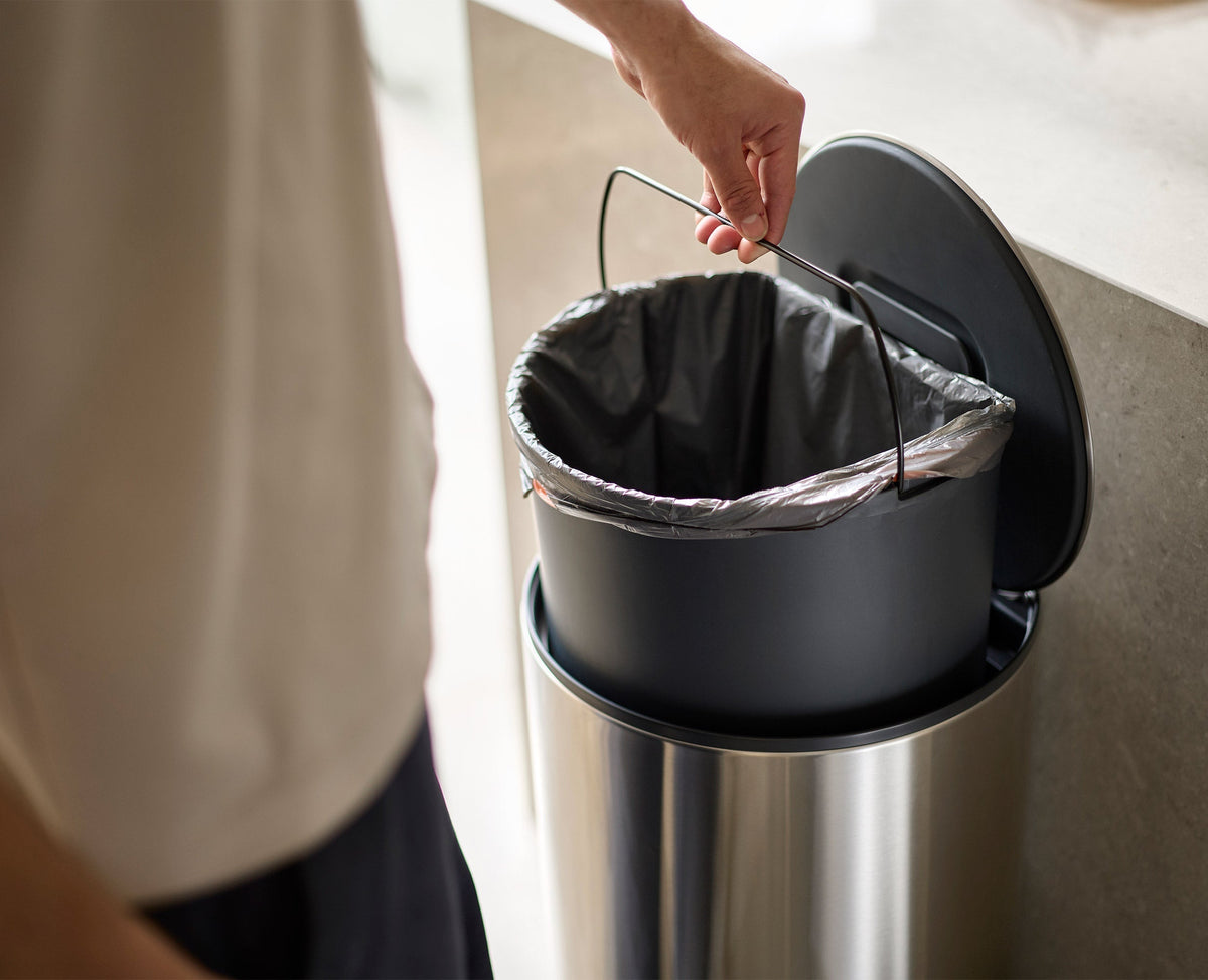 Arc™ 30L Easy-push Stainless-steel Pedal Trash Can Starter Set