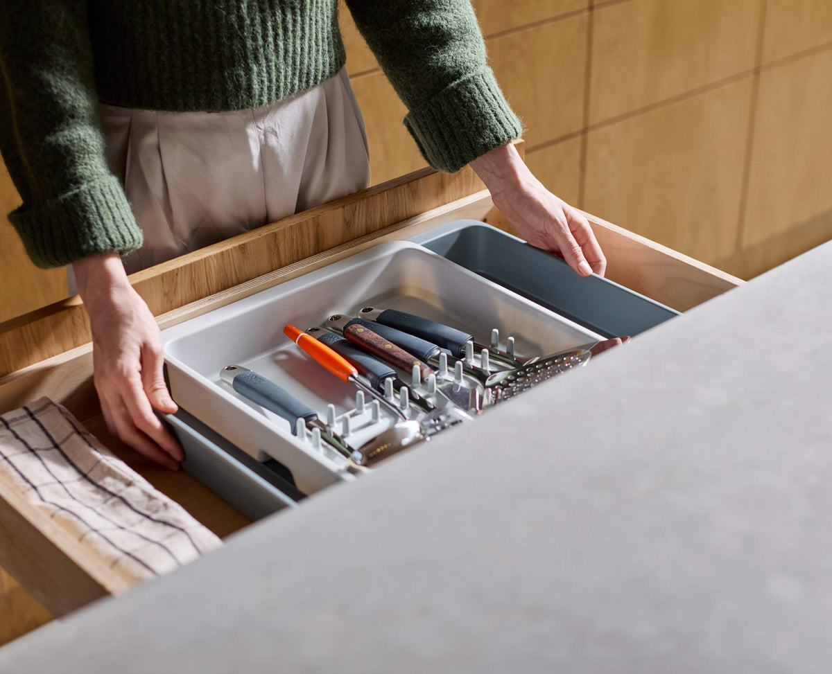DrawerStore™ Expanding Utensil & Gadget Organizer