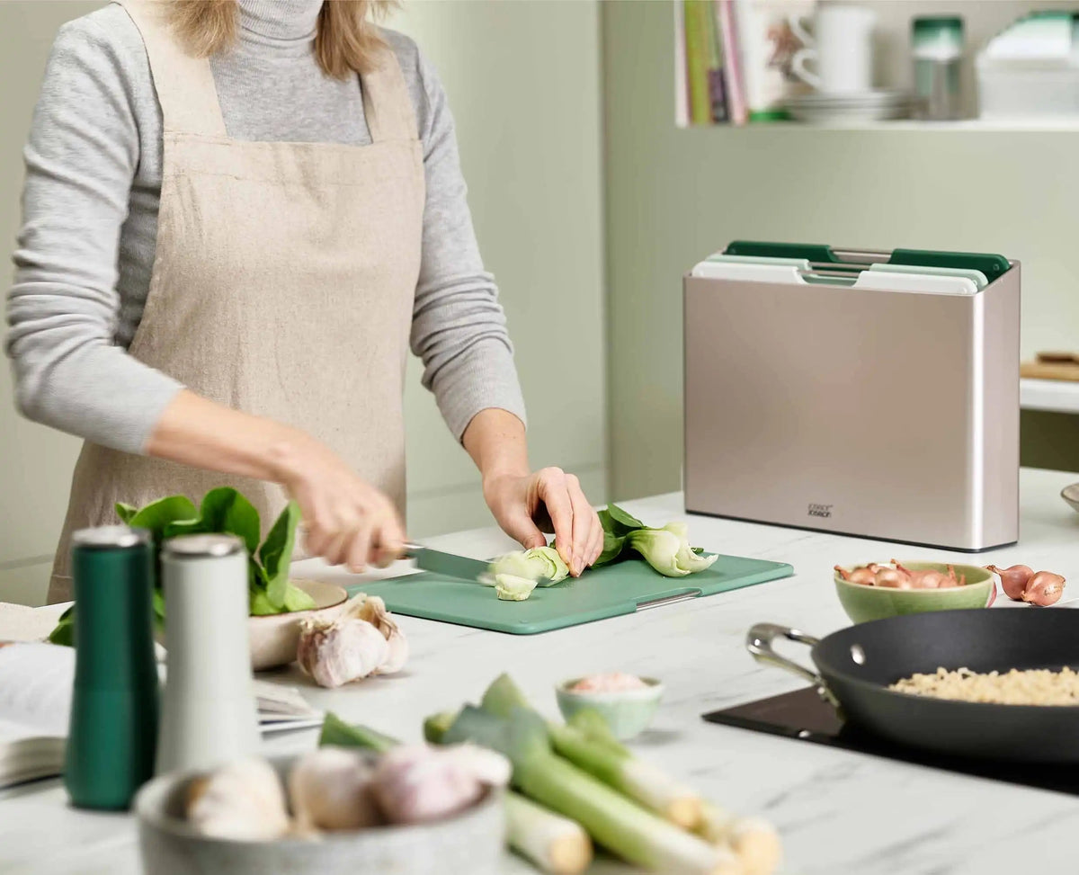Folio™ 4-piece Green Cutting Board Set - Editions