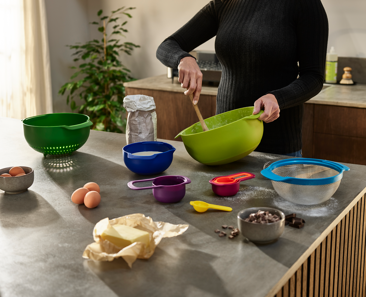 Nest™ 9 Plus Multicolor Bowl Set