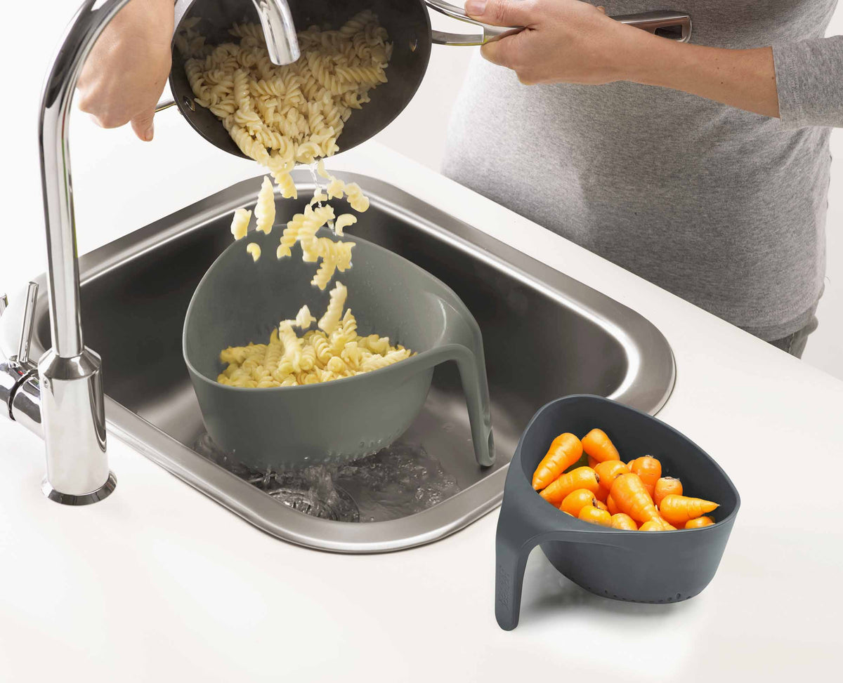 Nest™ 2-piece Gray Colander Set