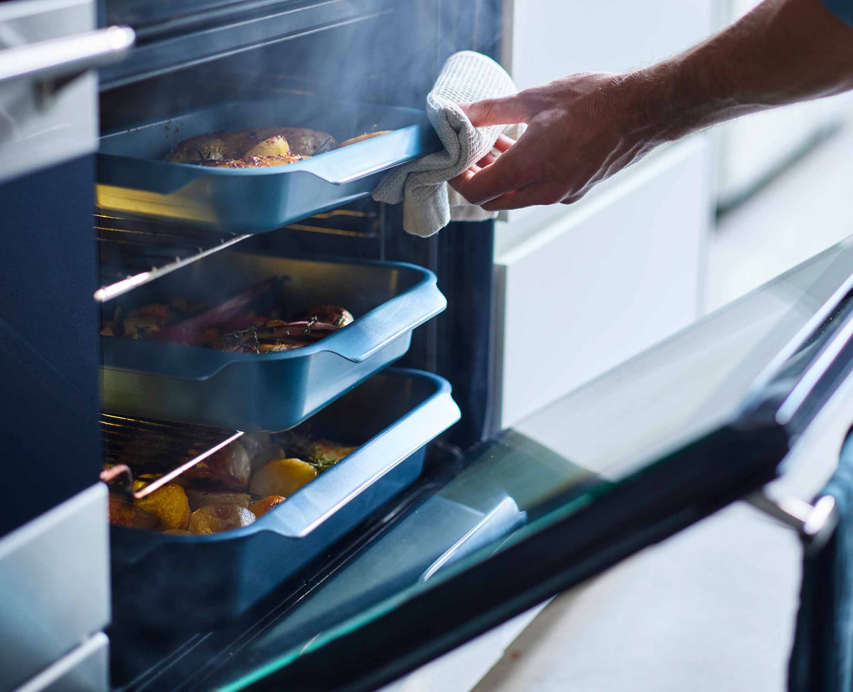 Nest™ Oven Non-stick Medium Blue Roasting Pan