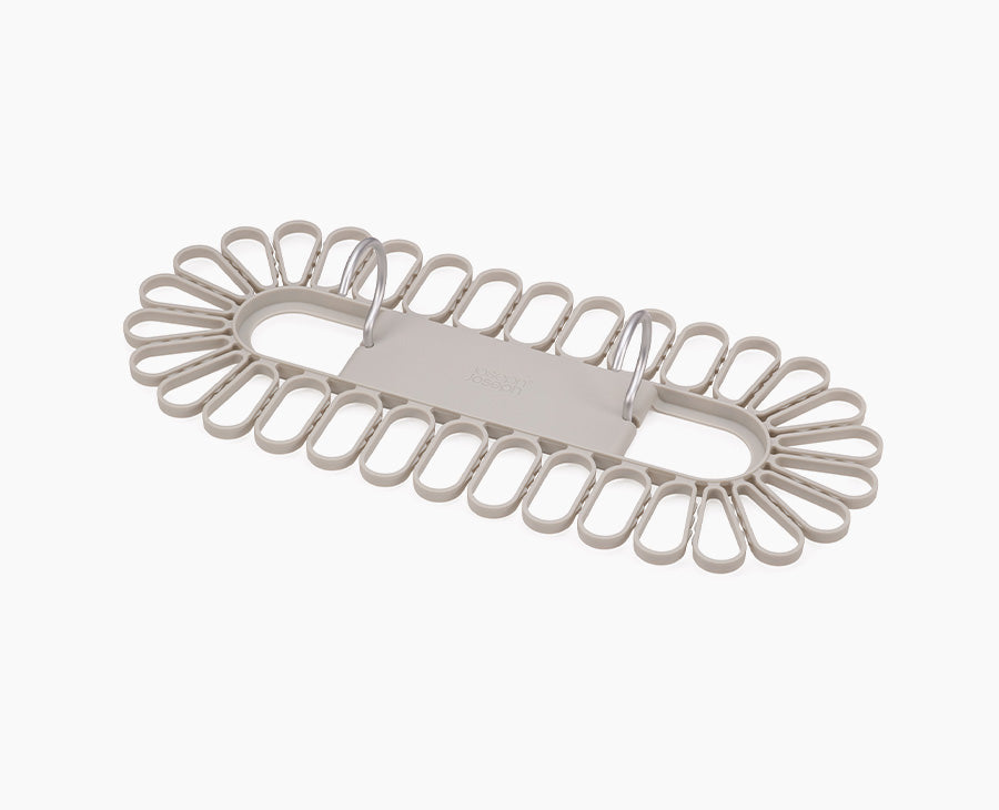 Petal™ 32-piece Quick-grip Ecru Drying Hanger