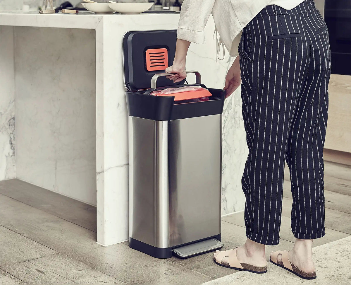 Titan 30L Stainless-steel Starter Set with Recycled Trash Bags
