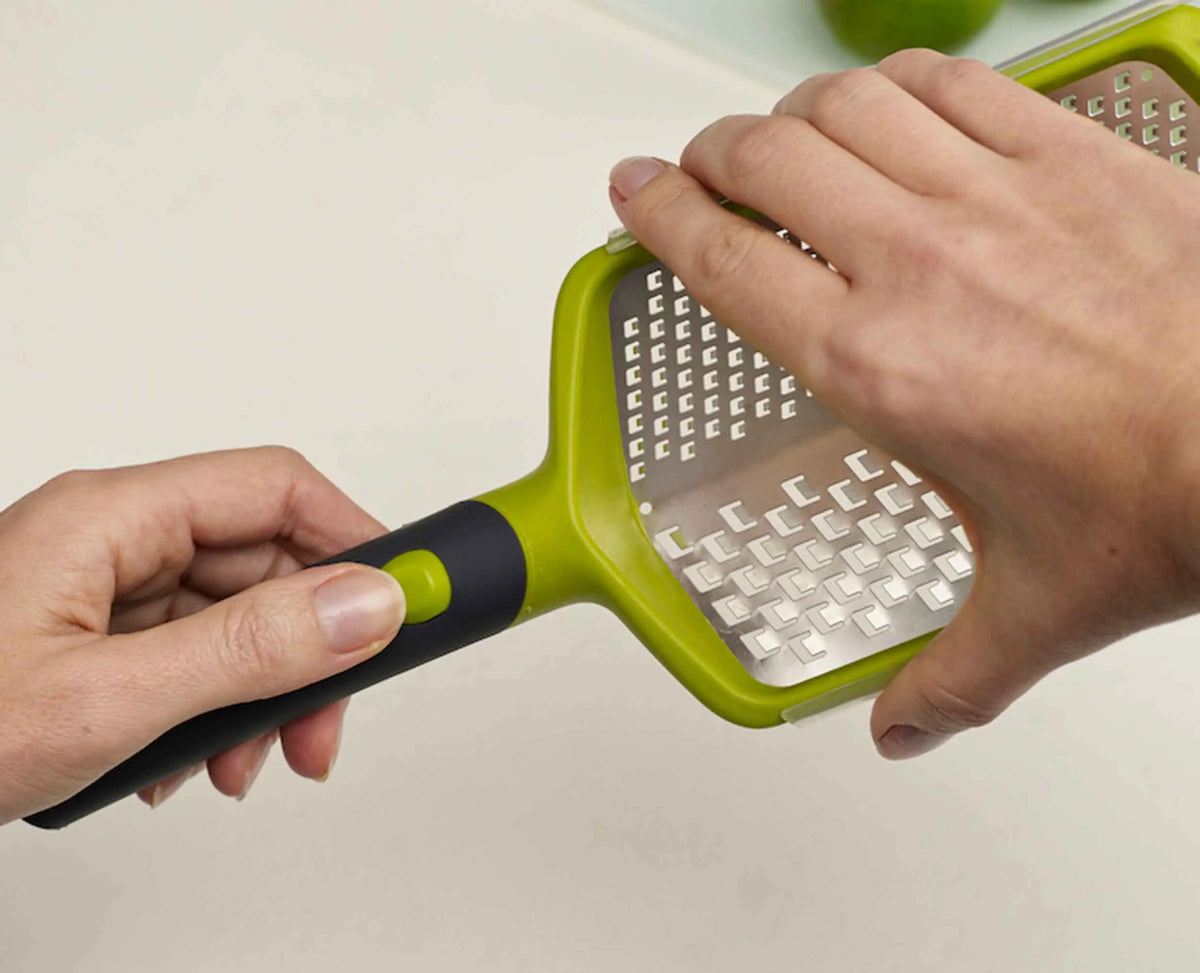 Twist Grater™