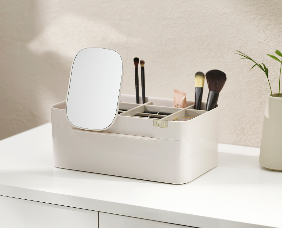 Viva Large Cosmetic Organizer with Removable Mirror