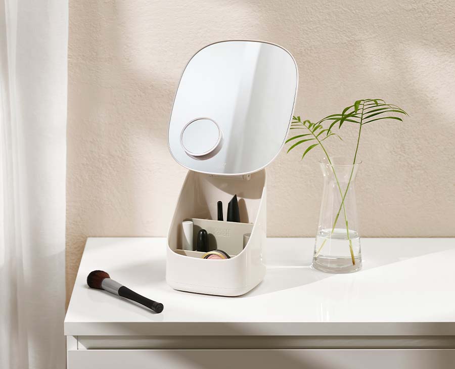 Viva Pedestal Mirror with Cosmetic Organizer